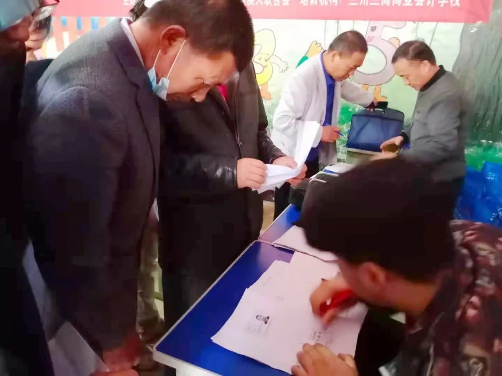 640.webp (1).jpg 640.webp (1).jpg