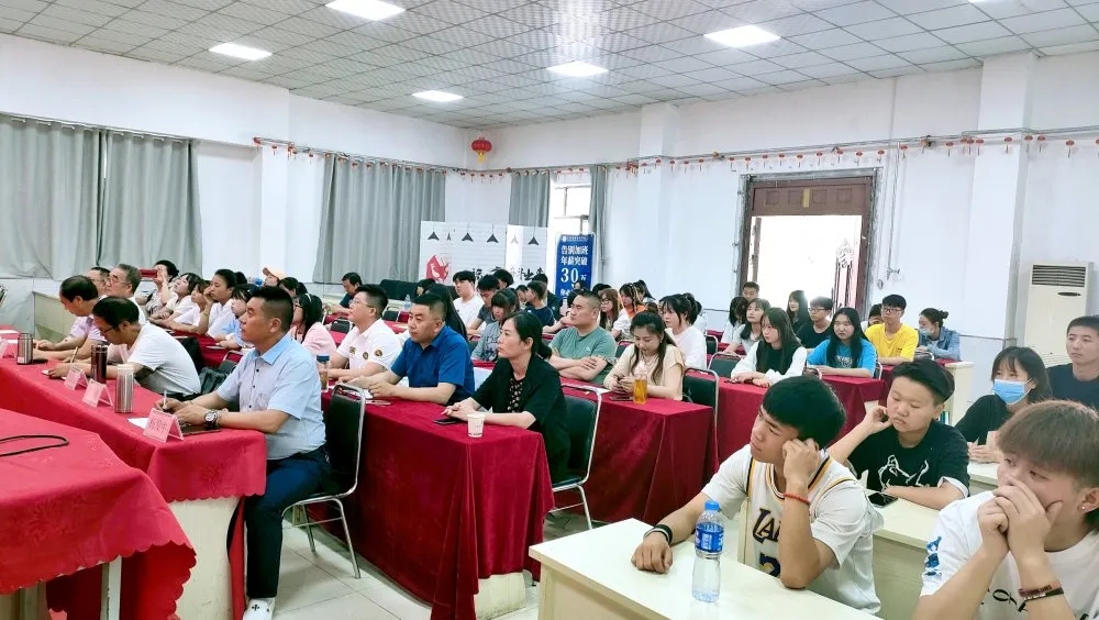 640.webp (9).jpg 640.webp (9).jpg